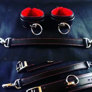 Menottes Bdsm