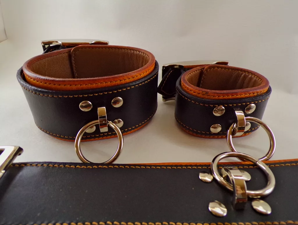 Ensemble menottes et liens de chevilles – Image 3