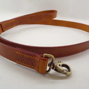 Laisse cuir tanné végétal couleur cognac