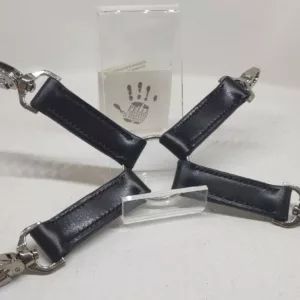 Croix de liaison / Leather cross