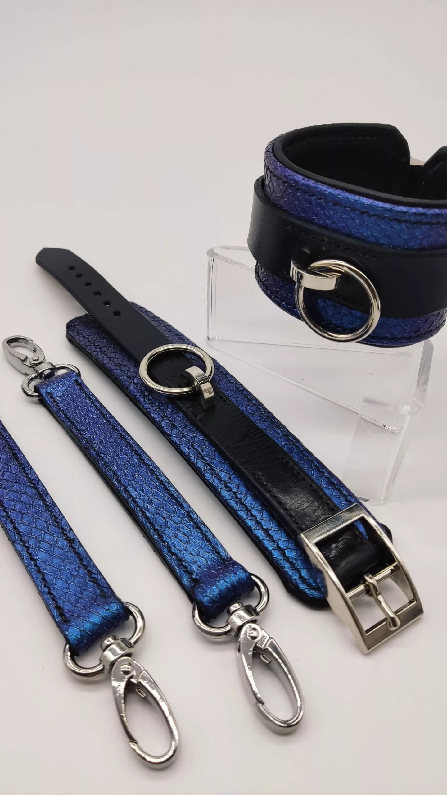 Ensemble menottes/chevilles gamme Thétys / Bdsm cuffs set – Image 4